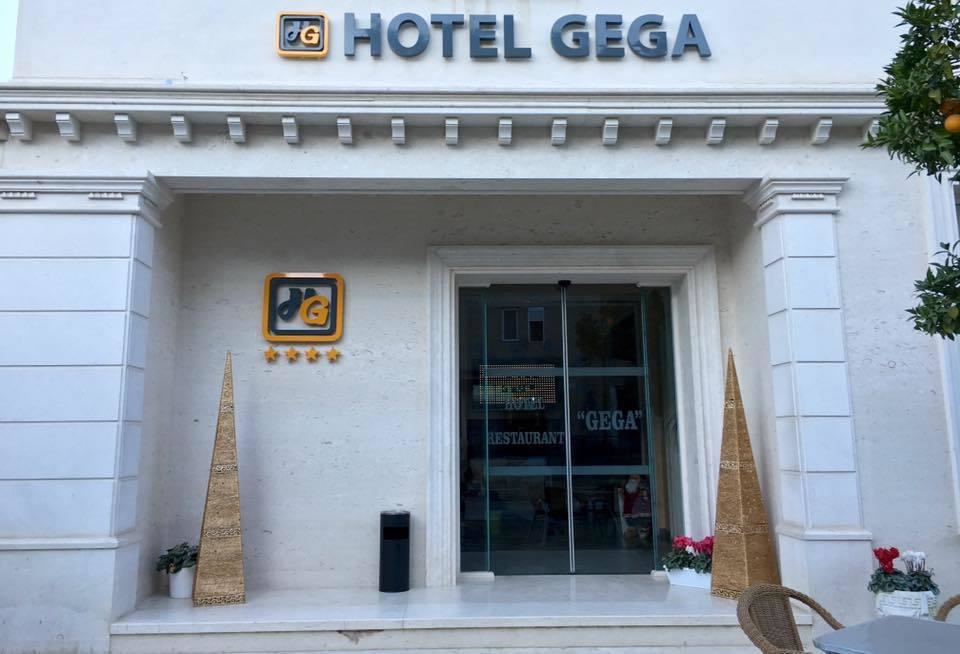 Hotel Gega Berati Exterior foto